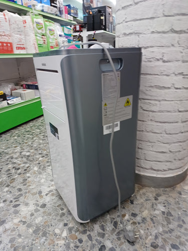 Cecotec Aire Acondicionado Portátil con Mando a Distancia y Control Táctil ForceClima 7400 Soundless Touch. 7000 BTU, Pantalla LED, 4 Modos, 2 Velocidades, Cobertura 20m2